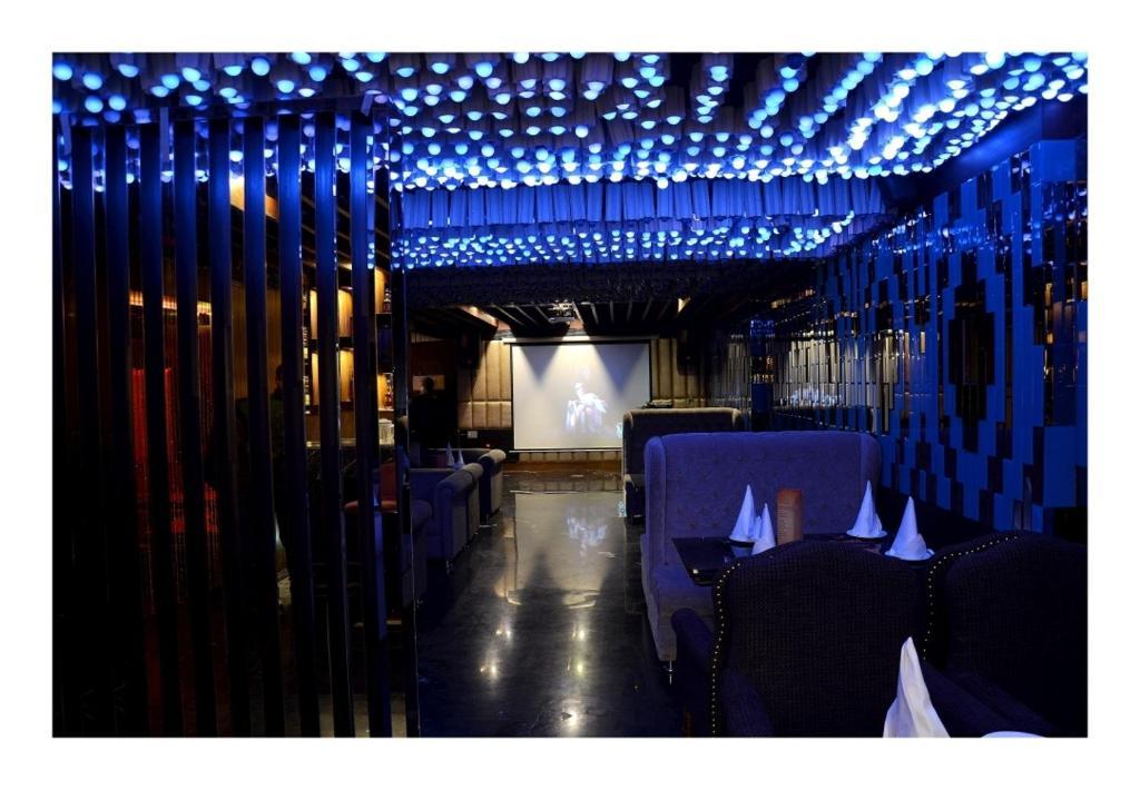 שימלה Hotel Shiwalik Regency מראה חיצוני תמונה